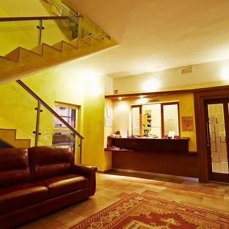 Emei Hotel Maribor