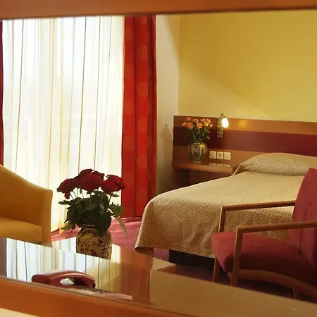 Hotel Emei