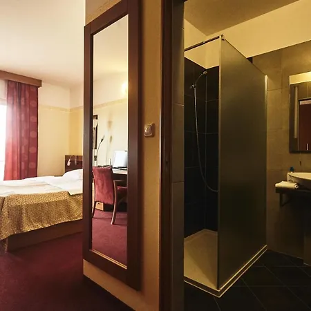 Hotel Emei Maribor