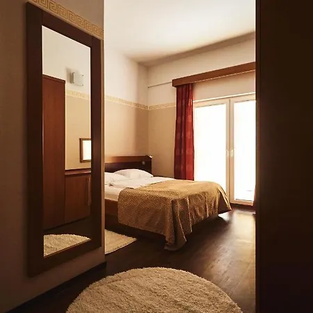 Emei Hotel