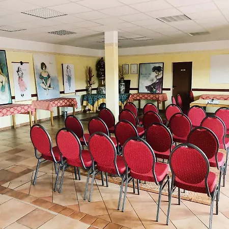 Emei Hotel Maribor