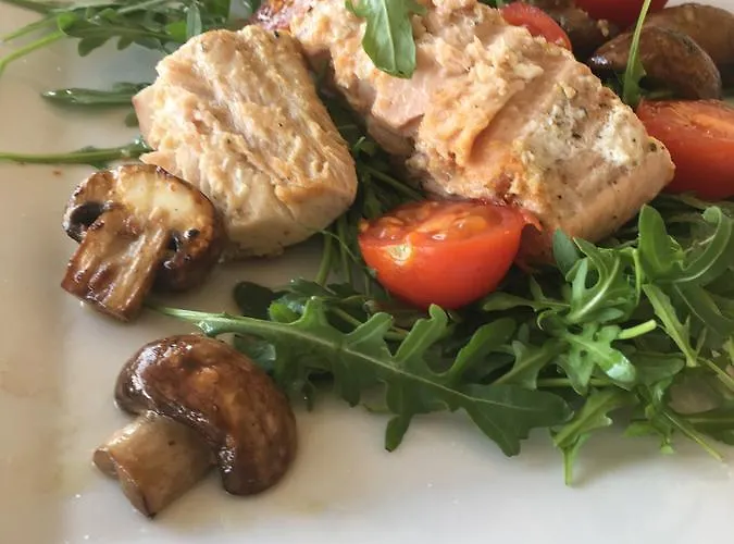 エメイ 3* マリボル