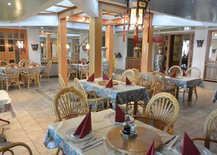 エメイ 3* マリボル