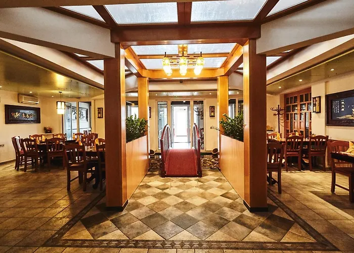 エメイ ホテル マリボル